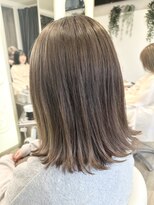 ニューヨークニューヨーク 大久保店(NYNY) グレージュカラー