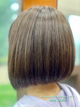 ハーモニックサロン キュア(harmonic salon Cure) ショートボブ/カーキベージュ/福山市