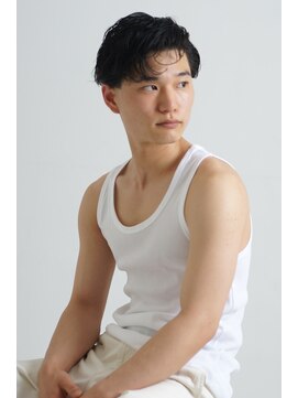 にもう サイドパートテーパーフェードナチュラルヘア1