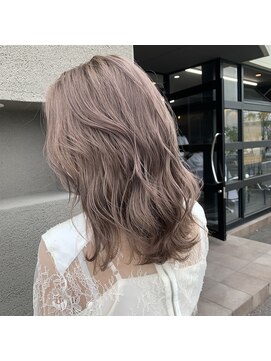 デフ(Def) ピンクベージュ　ブリーチ2回