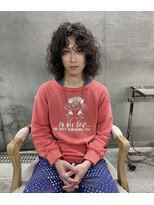 ジェンダーレスヘア×グランジ風スパイラルパーマ