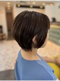 ハンサムショート×前下がりボブ
