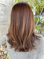 美容室 ビ フェスカ(B FESCA)&nbsp;40代/50代/レイヤーカット/ミルクティーベージュ/ベージュ