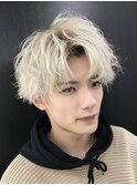 無造作コンマバングヘア