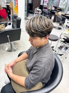 アイズ 本厚木(AIZU) メンズハイライト