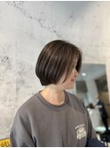 ★エモージュ愛されショートボブツヤガミ
