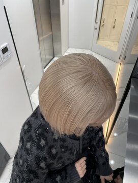 ラピス 渋谷本店(Lapis) ホワイトミルクティーベージュ