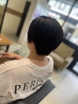 ケンジ 南林間(KENJE) ショートカット×レディース 【南林間駅】