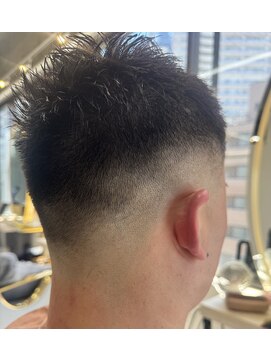 クエロ(Quaero?) スキンフェード