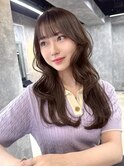 くびれヘアハイライトカラーアンプレラカラーレイヤーカット