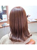 セミロング レイヤースタイル ブラウンカラー 艶カラー