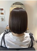 ショートボブ