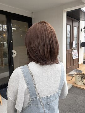 イト(itO.) 【ito 正木】レイヤーボブ×透明感たっぷりベージュカラー