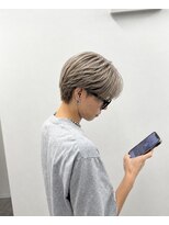 ドアーズ 西金沢(DOORS) ホワイトベージュ