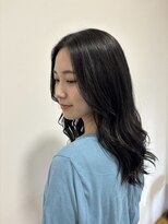 ヘアースタジオ ゼン カロン(Hair studio Zen kalon) くびれレイヤー/ダークブルー/ローライトカラー/30代/40代/50代