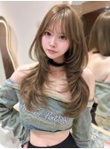 レイヤーカットハッシュカットボブ渋谷ブリーチなしダブルカラー