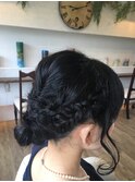 華やかシニヨンスタイル