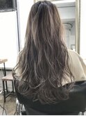 ベージュアッシュハイライトロブ