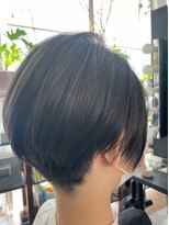 シャロン(SHARON)&nbsp;【SHARON原宿】刈り上げハンサムショート×インナーブルー