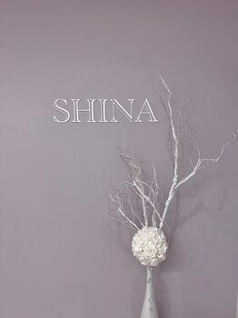 シナ(SHINA)の写真/メンズ・レディースシェービング&ヘッドスパで極上のお時間を…♪髪だけでなくお顔まわりとココロも美しく*