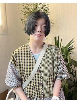 ソソ(soso) 【soso カンナ】アッシュブルー ミニボブデザインカット