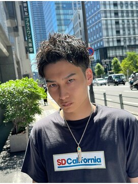 クオンヒール 淀屋橋店(QUON HEAL) スペインカール/スパイキーショート/フェザーパーマ/フェード