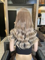 ラピス 横浜(Lapis)&nbsp;ミルクティーベージュシールエクステハイライトブリーチカラー