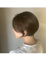エメ(EME)&nbsp;軽やかショートボブ　カットカラートリートメント　平塚美容院