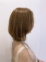 ブレンドバイハピネス(Blend by happiness)&nbsp;大人可愛い20代30代40代50代ウルフレイヤーボブ丸みショートボブ