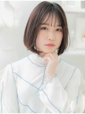 バレイヤージュ前下がり小顔切りっぱなしボブh4越谷20代30代40代
