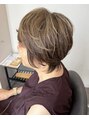 ソイ(soi)&nbsp;白髪ぼかし&白髪活かしで、白髪を楽しめるhairをご提案◎