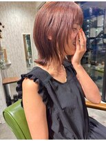 ヨル(Jor)&nbsp;顔周りに少しレイヤー入れたミディアムstyle♪