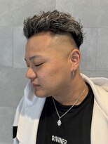 ドゥーエン 上本町店(DoEN)&nbsp;極道パーマ/シルバーメッシュ