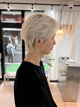 リヨン 錦糸町(Lyon) メンズカット/センターパート/ナチュラル/ブリーチ