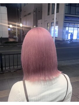 ルル 大宮駅東口(LULU) 〈角田満帆 ピンクベージュ〉