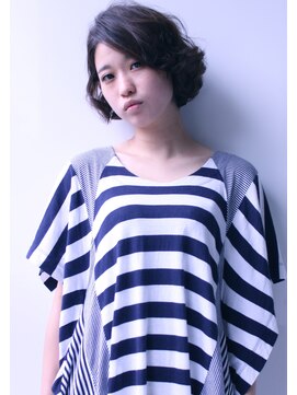 シャカ(SHAKA) 外国人風ショート