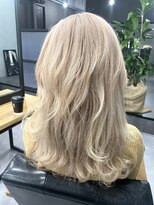 ウェイビー 桜木町店(WAVY)&nbsp;【WAVY】ホワイト系ハイトーン