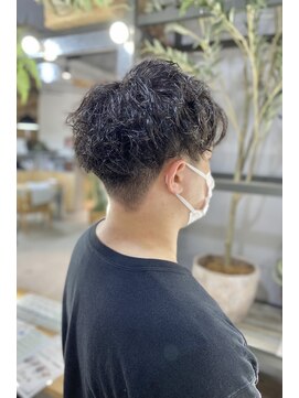 ザ ラボ アングゥ(The Labo ungu) ツイストスパイラルパーマ/メンズパーマ