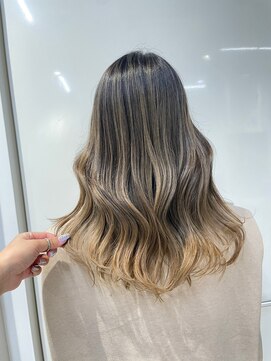 アンブルリュクス 中野(amble luxe) 髪質改善/インナーカラー/ショート/前髪カット/ブリーチ/中野