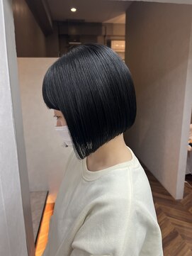 ダイアモンドリリーキートス(Diamond Lily kiitos) ぷつっとボブ