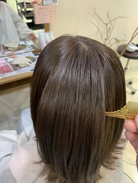 アズール 草加(azule) アディクシーカラーで艶髪♪髪質改善カラー[草加／草加駅東口]