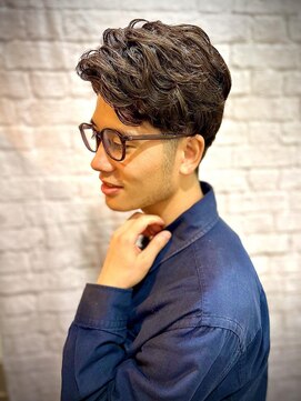 グレイスフルバーバー 赤坂見附店 セットの時短！ビジネススマートパーマ【赤坂】【床屋】