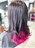 20代30代大人可愛いインナーカラーピンクセミロングレイヤー
