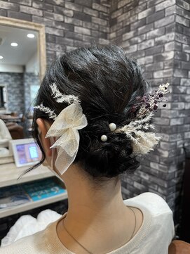 リリー シンジュク(Lilly) 【Lilly新宿】#シニョン#タイトヘアセット#タイトアレンジ