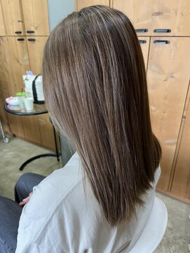 ヘアラウンジ アングゥ(hair lounge ungu) ハイライトグレージュ