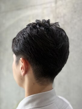 バーバーバー ナカノ(BARBER BAR NAKANO) メンズビジネスツーブロスタイル