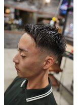 フォーコーナーズカットショップスリーセント 栄(FourCornersCutShop 3/cent)&nbsp;フェードショート