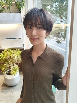 カジュアルショート