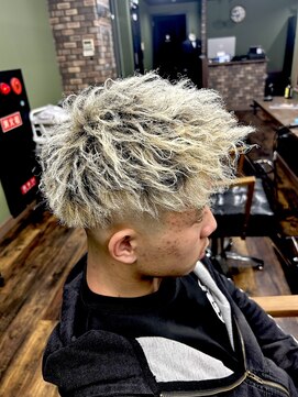 メゾンフォーメン トアロード(Maison for men TorRoad) ツイストメッシュ【メンズパーマ/メンズメッシュ/メッシュパーマ