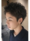 スパイキーパーマ